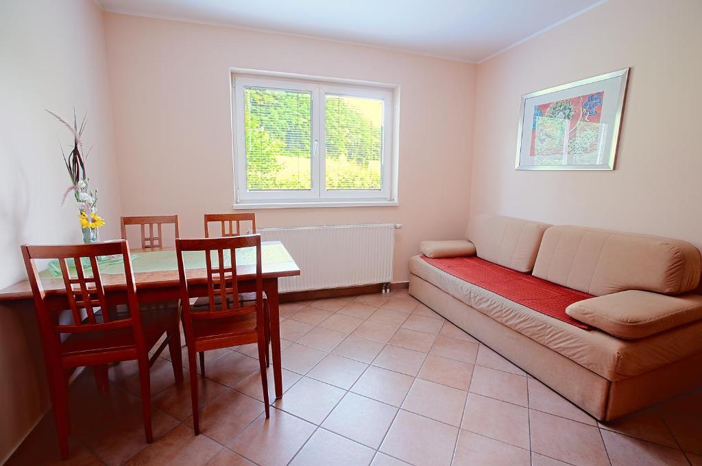 Terme Olimia - Aparthotel Rosa Podcetrtek Bagian luar foto